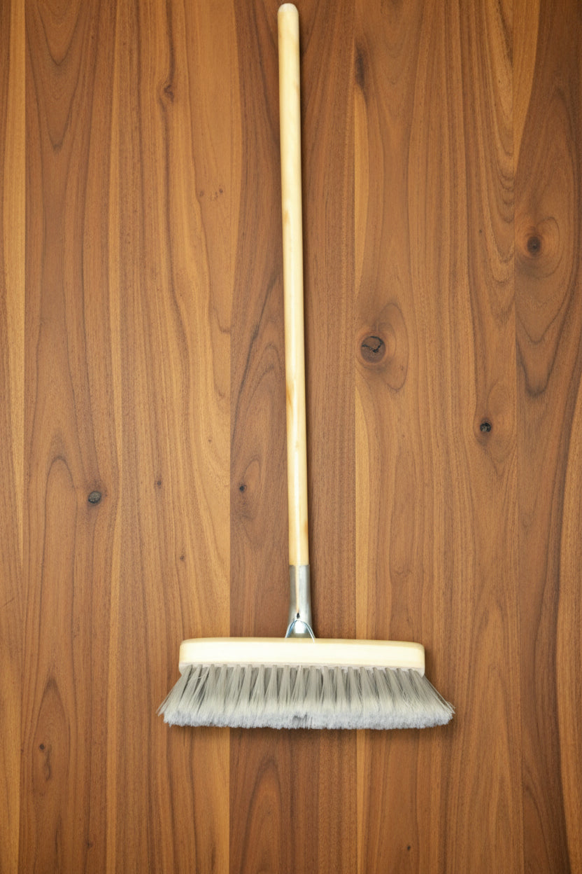 BROOM - GRIP BROOM(WOOD/FLAG) - Unome