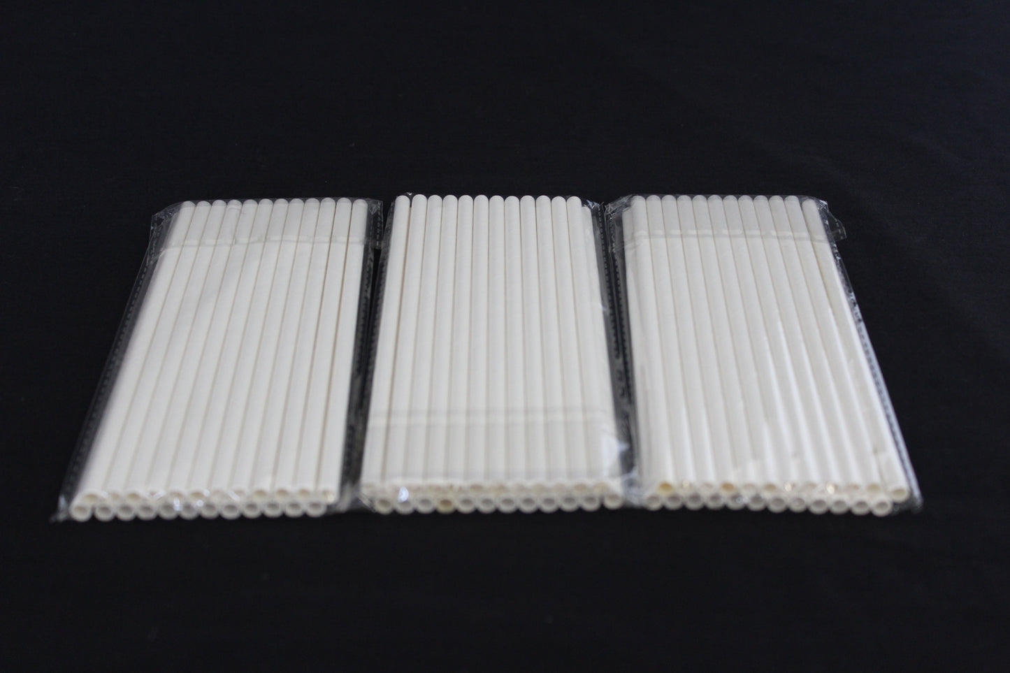 STRAWS- WHITE COLOUR PAPER (25)